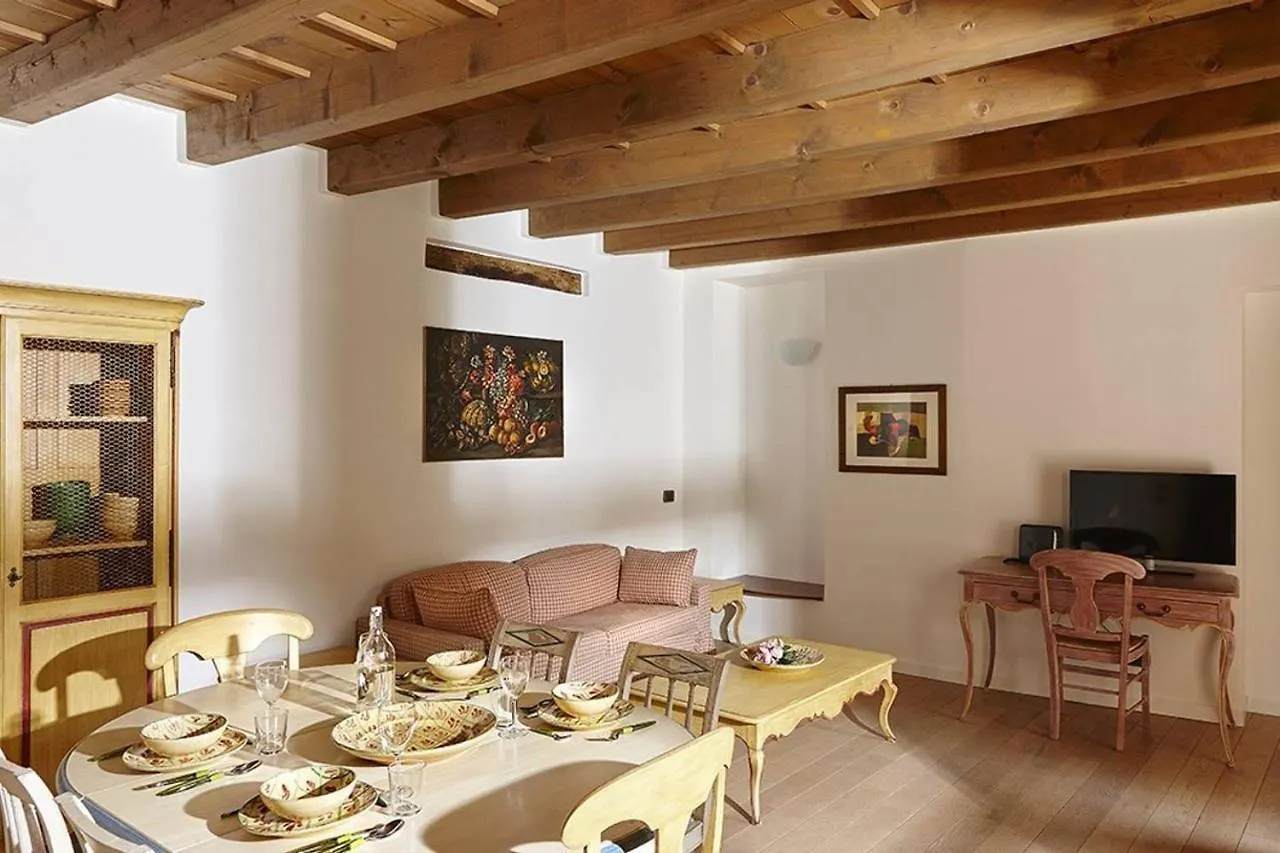 Altido Provencal House Apartment Como Italy